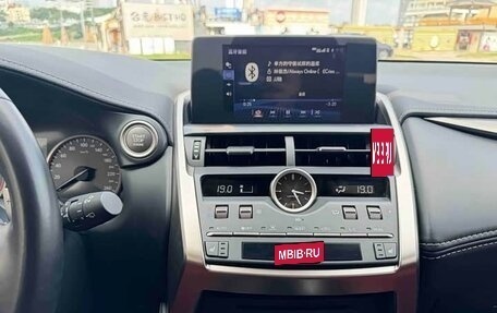 Lexus NX I, 2021 год, 2 570 000 рублей, 14 фотография