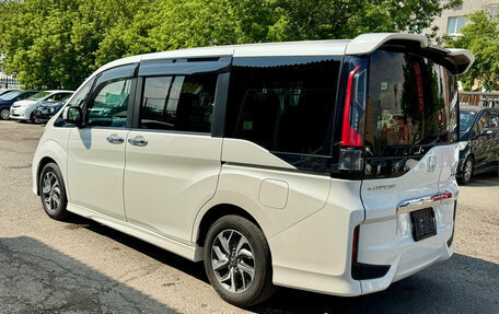 Honda Stepwgn IV, 2016 год, 1 749 000 рублей, 6 фотография
