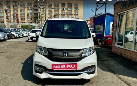 Honda Stepwgn IV, 2016 год, 1 749 000 рублей, 3 фотография