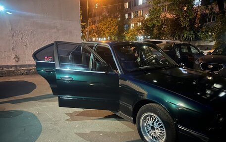 BMW 5 серия, 1990 год, 355 000 рублей, 3 фотография