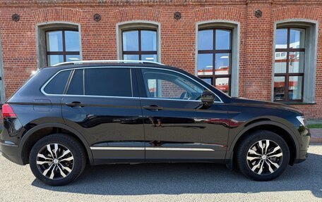 Volkswagen Tiguan II, 2018 год, 2 100 000 рублей, 7 фотография