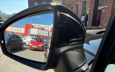 Volkswagen Tiguan II, 2018 год, 2 100 000 рублей, 24 фотография