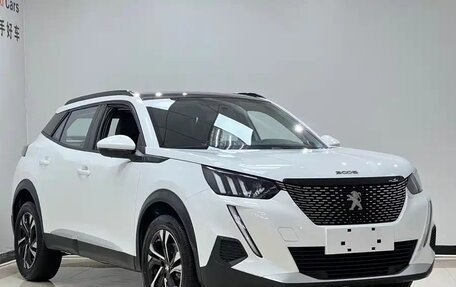 Peugeot 2008 II, 2022 год, 1 290 005 рублей, 3 фотография