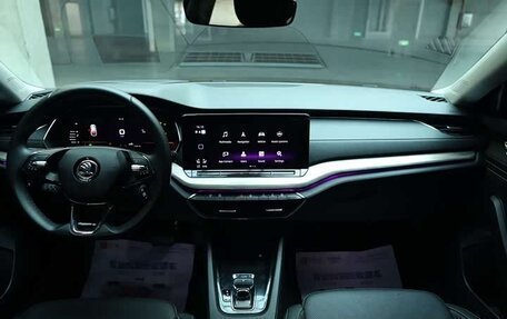 Skoda Octavia IV, 2022 год, 1 850 000 рублей, 11 фотография