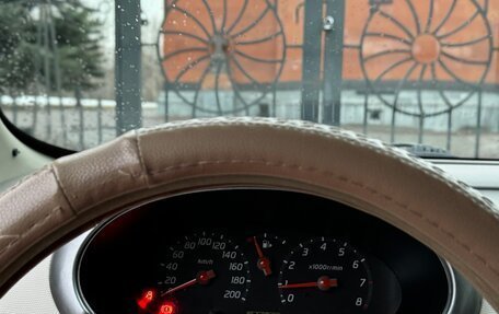 Nissan Micra III, 2004 год, 424 000 рублей, 11 фотография