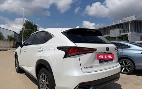 Lexus NX I, 2021 год, 2 400 000 рублей, 7 фотография