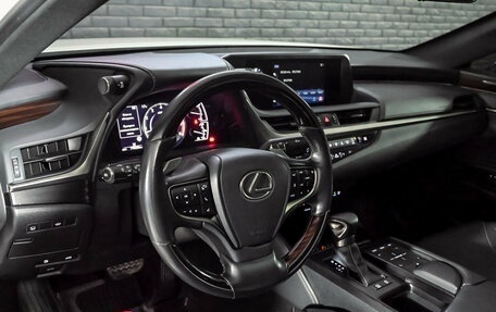 Lexus ES VII, 2019 год, 4 200 000 рублей, 12 фотография