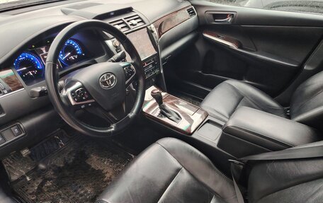 Toyota Camry, 2017 год, 1 680 000 рублей, 10 фотография