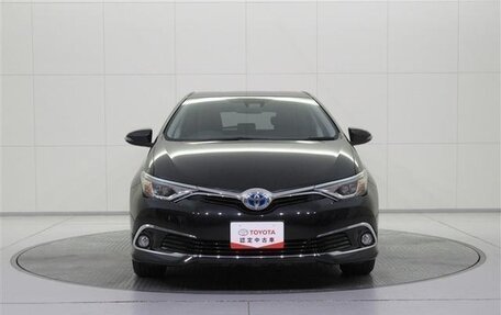 Toyota Auris II, 2017 год, 950 000 рублей, 2 фотография