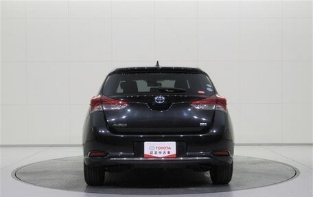 Toyota Auris II, 2017 год, 950 000 рублей, 5 фотография