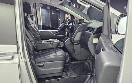 Hyundai Staria, 2025 год, 4 150 000 рублей, 5 фотография