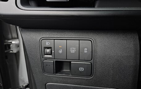 Hyundai Staria, 2025 год, 4 150 000 рублей, 15 фотография