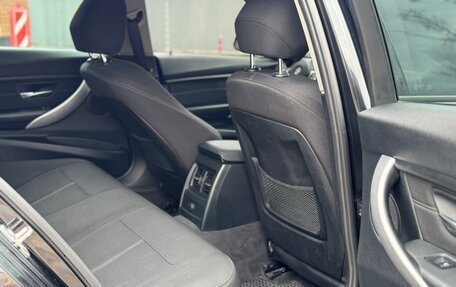 BMW 3 серия, 2015 год, 1 890 000 рублей, 11 фотография
