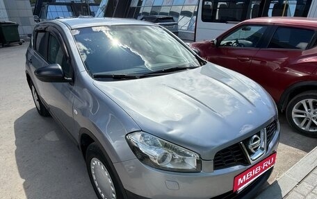 Nissan Qashqai, 2010 год, 820 000 рублей, 3 фотография