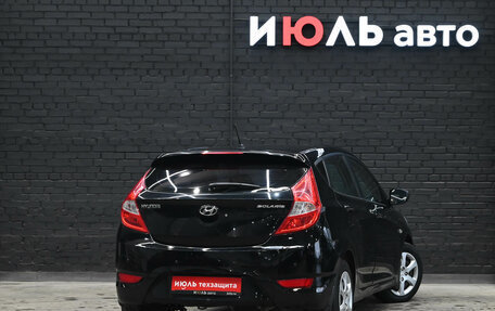 Hyundai Solaris II рестайлинг, 2011 год, 720 000 рублей, 7 фотография