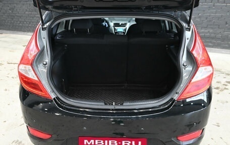 Hyundai Solaris II рестайлинг, 2011 год, 720 000 рублей, 6 фотография