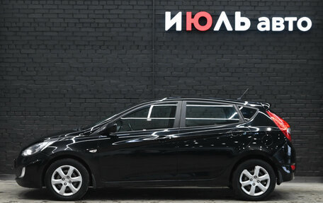 Hyundai Solaris II рестайлинг, 2011 год, 720 000 рублей, 8 фотография