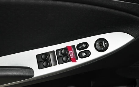 Hyundai Solaris II рестайлинг, 2011 год, 720 000 рублей, 13 фотография