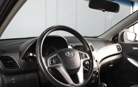 Hyundai Solaris II рестайлинг, 2014 год, 960 000 рублей, 11 фотография