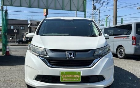 Honda Freed II, 2017 год, 990 000 рублей, 2 фотография