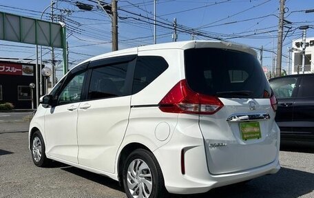 Honda Freed II, 2017 год, 990 000 рублей, 5 фотография