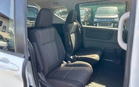 Honda Freed II, 2017 год, 990 000 рублей, 10 фотография