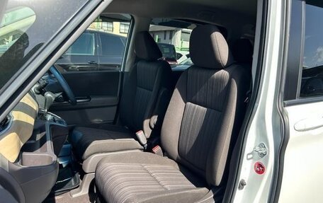 Honda Freed II, 2017 год, 990 000 рублей, 9 фотография