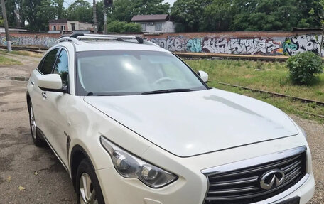 Infiniti QX70, 2015 год, 1 900 000 рублей, 1 фотография