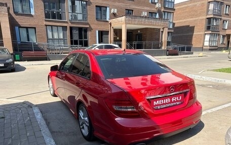 Mercedes-Benz C-Класс, 2011 год, 1 650 000 рублей, 2 фотография
