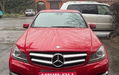 Mercedes-Benz C-Класс, 2011 год, 1 650 000 рублей, 7 фотография