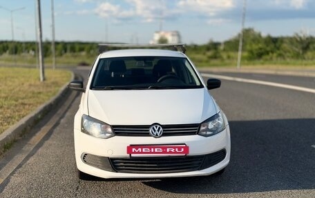 Volkswagen Polo VI (EU Market), 2012 год, 500 000 рублей, 2 фотография