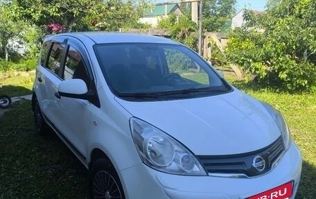Nissan Note II рестайлинг, 2011 год, 800 000 рублей, 3 фотография