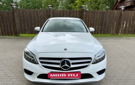 Mercedes-Benz C-Класс, 2018 год, 2 320 000 рублей, 2 фотография