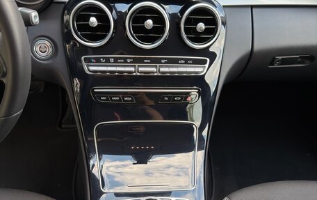 Mercedes-Benz C-Класс, 2018 год, 2 320 000 рублей, 23 фотография