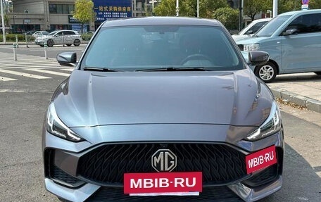 MG 5, 2022 год, 926 002 рублей, 2 фотография