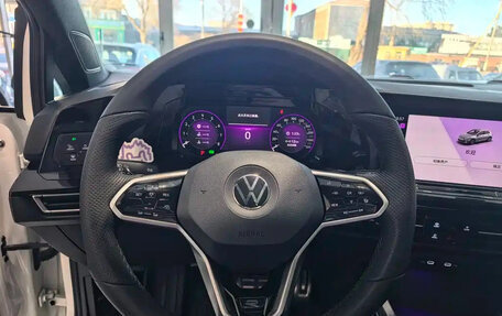 Volkswagen Golf VIII, 2023 год, 1 727 002 рублей, 12 фотография