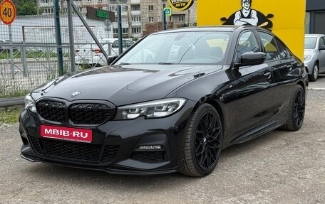 BMW 3 серия, 2019 год, 2 900 000 рублей, 1 фотография
