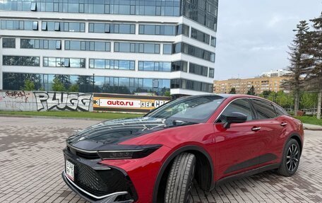 Toyota Crown, 2022 год, 6 300 000 рублей, 4 фотография
