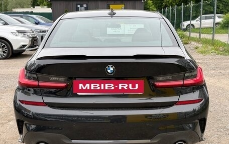 BMW 3 серия, 2019 год, 2 900 000 рублей, 5 фотография
