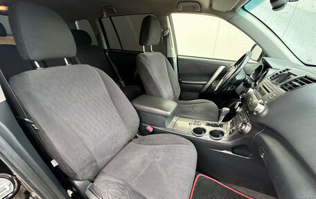 Toyota Highlander III, 2012 год, 1 761 000 рублей, 11 фотография