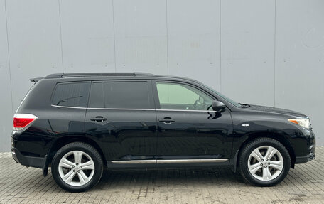 Toyota Highlander III, 2012 год, 1 761 000 рублей, 5 фотография