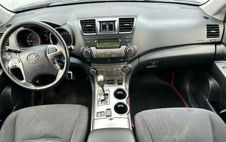 Toyota Highlander III, 2012 год, 1 761 000 рублей, 12 фотография
