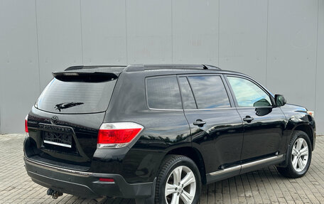 Toyota Highlander III, 2012 год, 1 761 000 рублей, 6 фотография