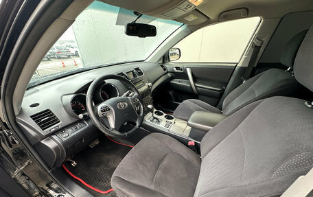 Toyota Highlander III, 2012 год, 1 761 000 рублей, 10 фотография