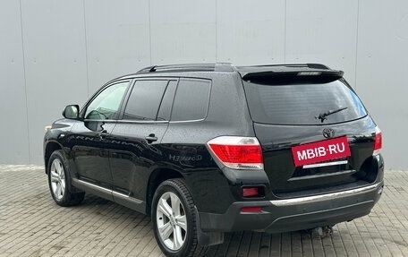 Toyota Highlander III, 2012 год, 1 761 000 рублей, 8 фотография