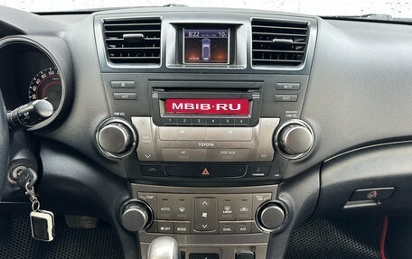 Toyota Highlander III, 2012 год, 1 761 000 рублей, 18 фотография