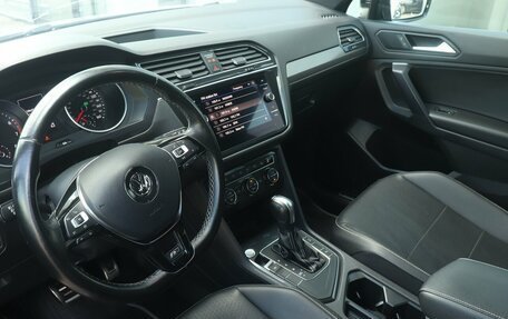 Volkswagen Tiguan II, 2020 год, 2 889 000 рублей, 5 фотография