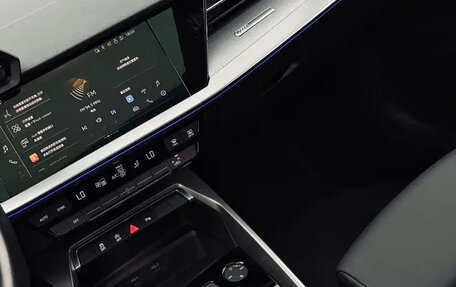 Audi A4, 2023 год, 2 340 005 рублей, 13 фотография