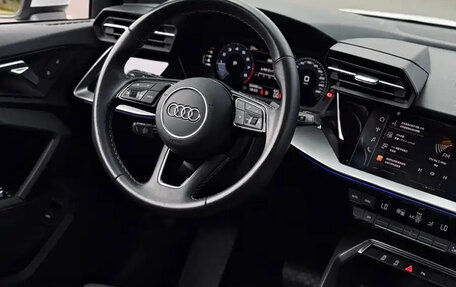 Audi A4, 2023 год, 2 340 005 рублей, 11 фотография