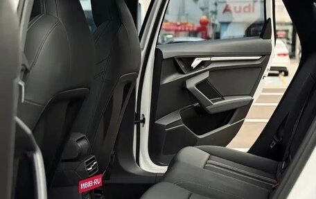 Audi A4, 2023 год, 2 340 005 рублей, 15 фотография